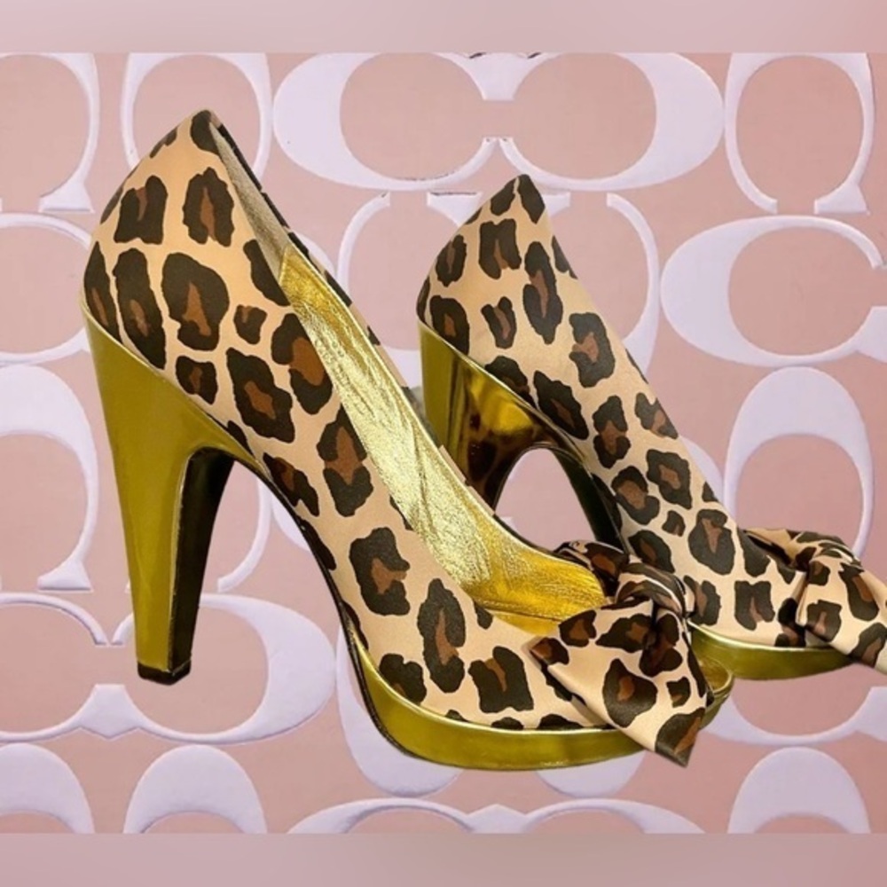Coach Satin Leopard Print Daisey Open Toe Pumps Gold Heel Bow 8 Made In Italy